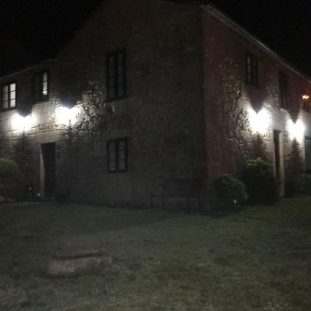 A Casa Da Meixida Padron Exterior photo